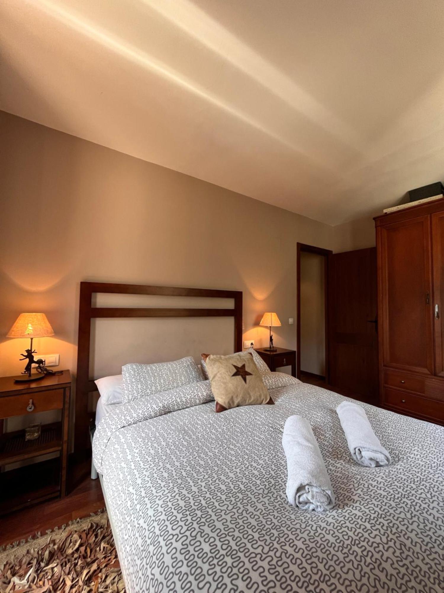 Luxury House Valencia D'Aneu Exterior foto